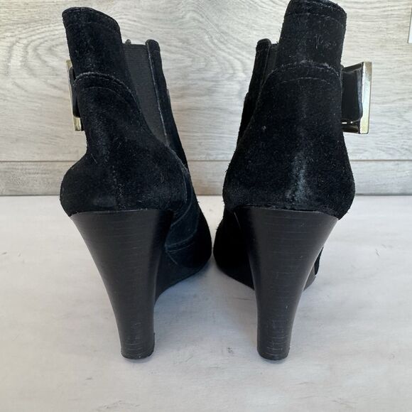 Tory Burch Adrienne Black Suede Wedge Heel Chelsea Ankle Boot Women 6 M Chic - Picture 8 of 12